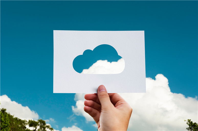 Cámara IP de almacenamiento en la nube: configuración, costos, riesgos y soluciones gratuitas